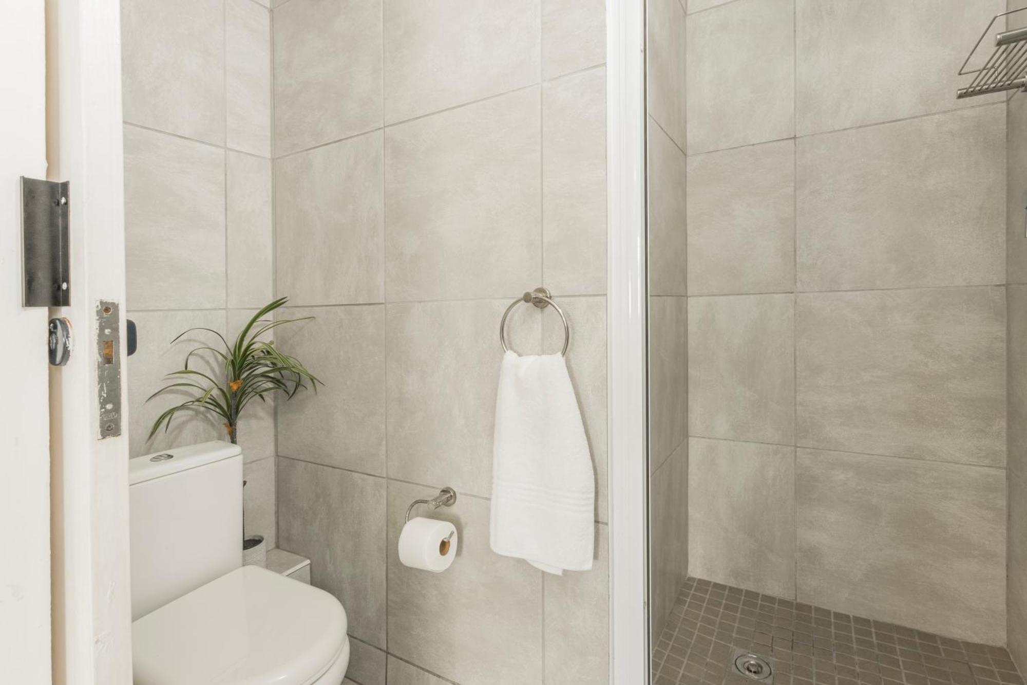 Ocean Pearl At Chakas Cove - Beachfront Apartment บัลลิโต ภายนอก รูปภาพ